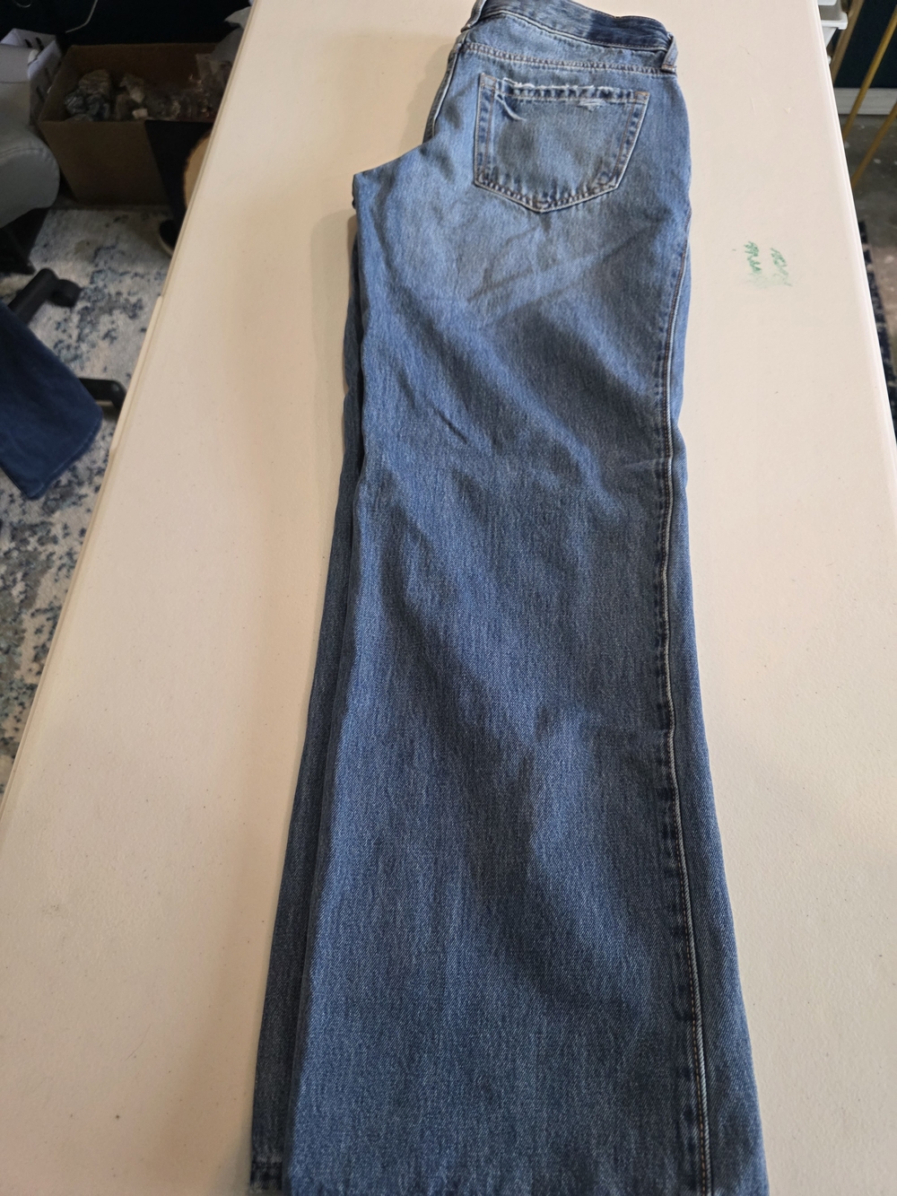 Low-Rise Baggy Blue Wide Leg Women’s Jeans - Picture 5 of 5